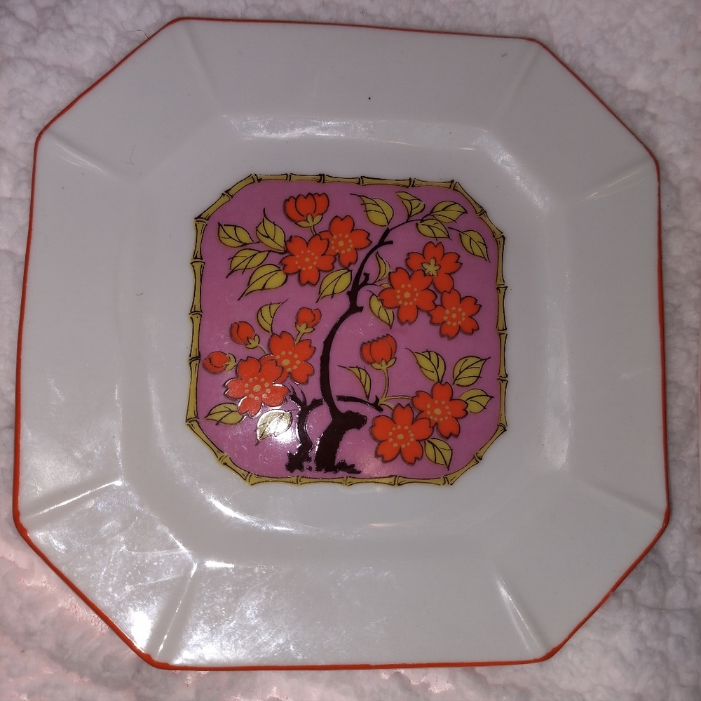 @@@ Vintage Cup & Saucer Set